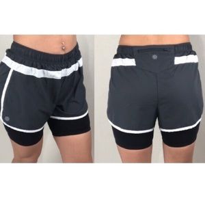 Athleta Hana biker shorts